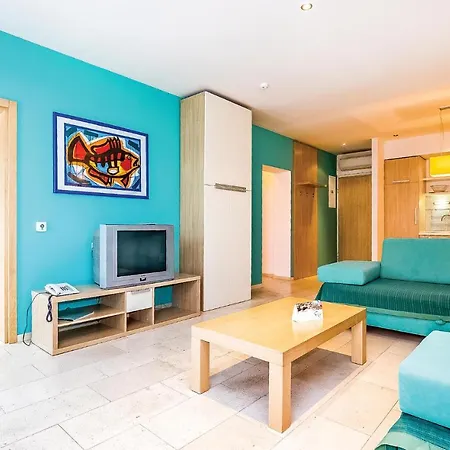 Stunning In With Outdoor Swimming Pool, Sauna And 2 Bedrooms Διαμέρισμα Novi Vinodolski